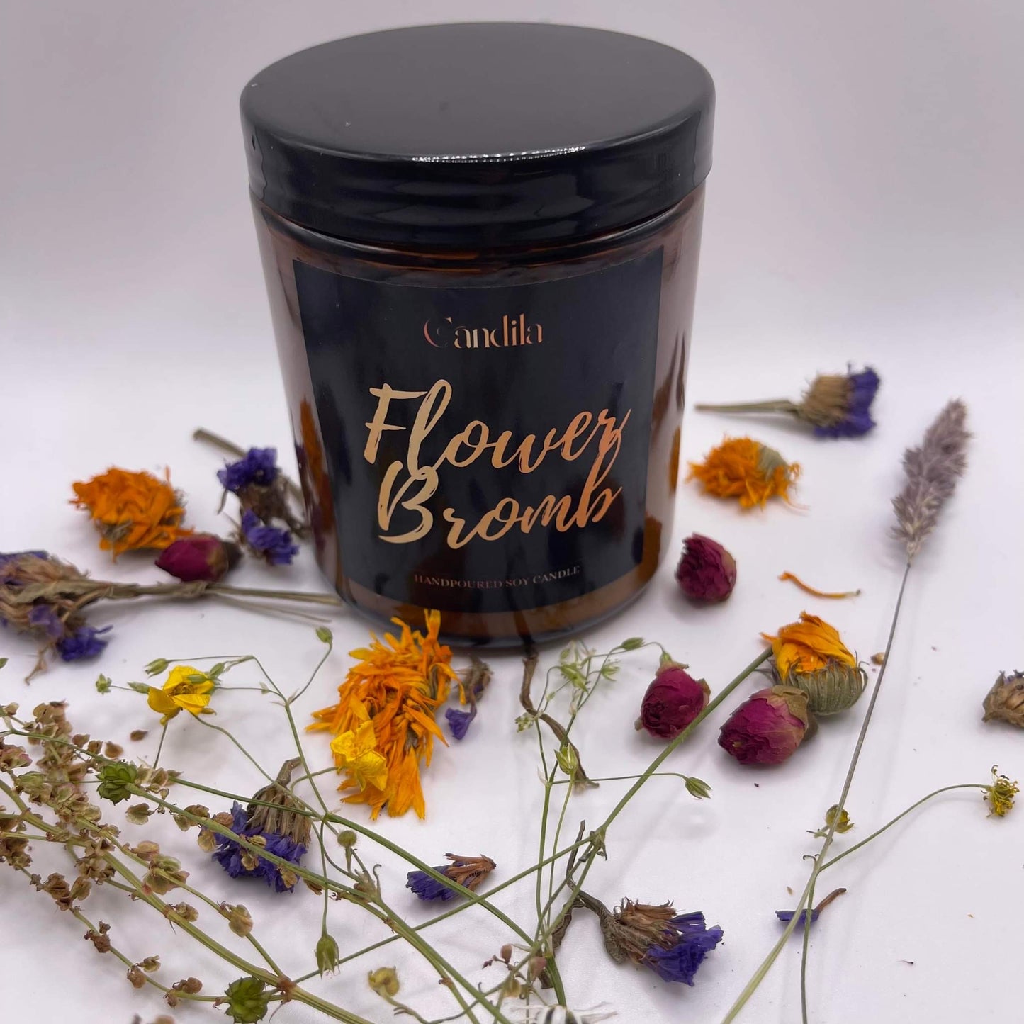 Flowerbomb Soy Candle